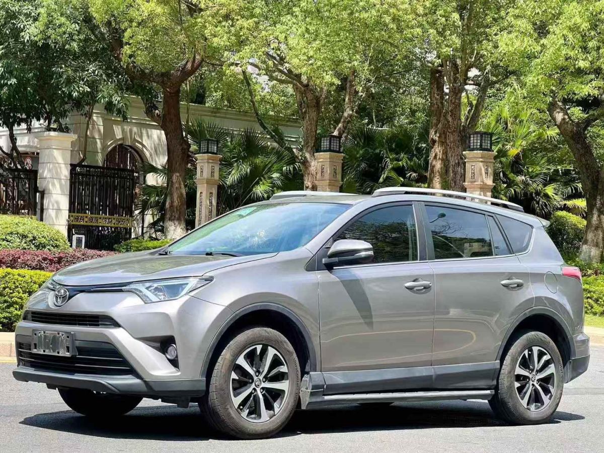 豐田 RAV4榮放  2019款  2.0L CVT兩驅(qū)風(fēng)尚版 國(guó)VI圖片