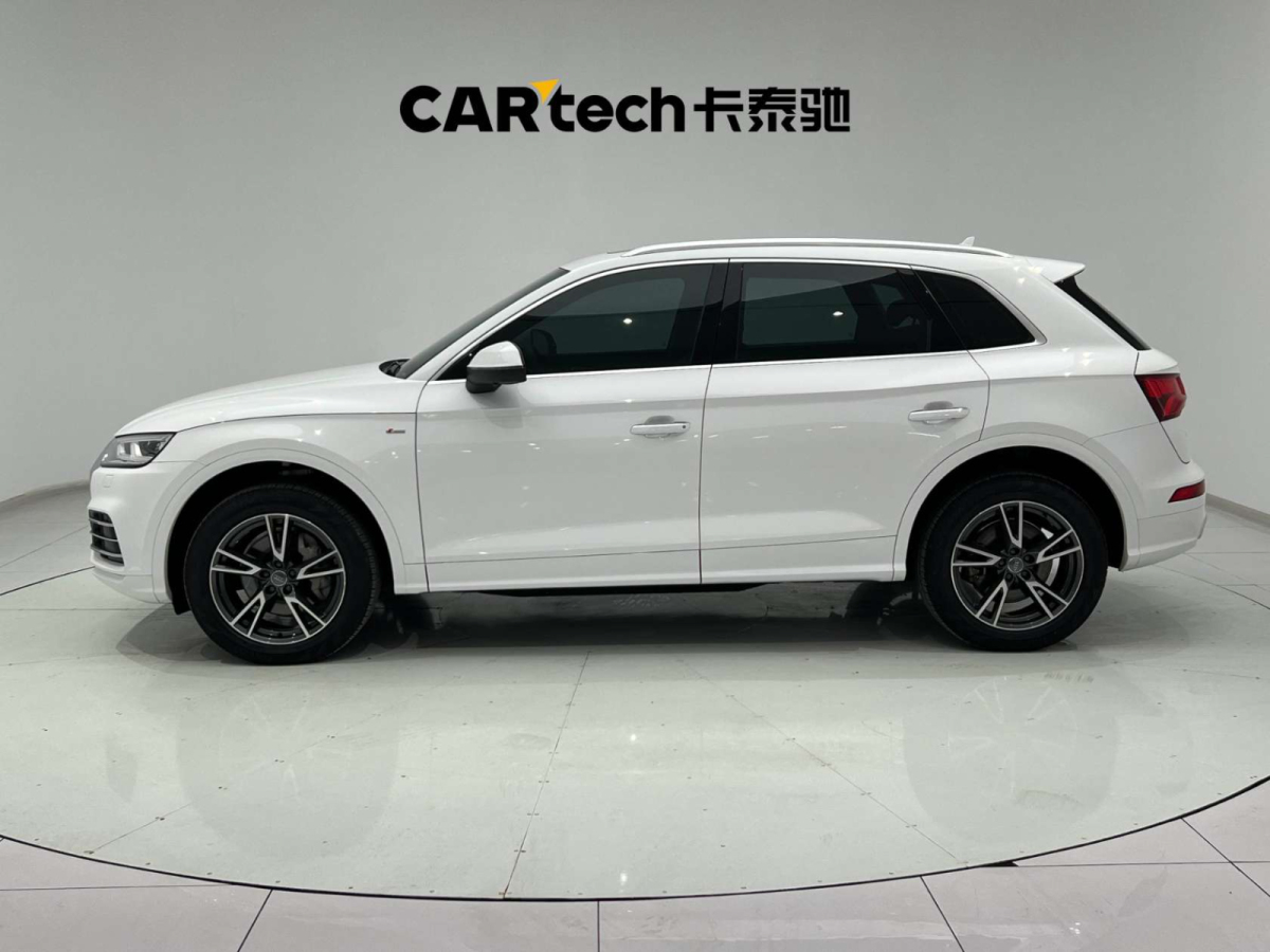 奧迪 奧迪Q5L  2018款  45 TFSI 尊享時尚型 國VI圖片