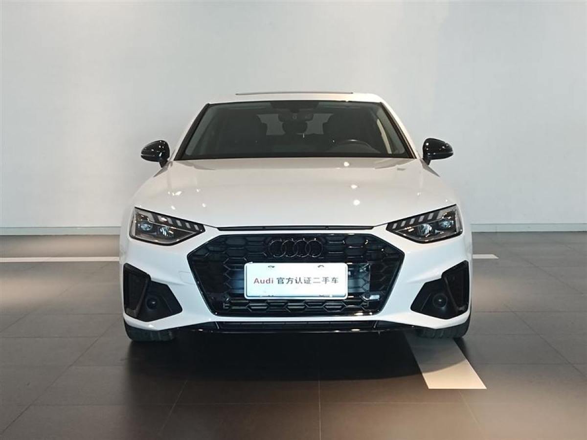 奧迪 奧迪A4L  2022款 40 TFSI 豪華動(dòng)感型圖片