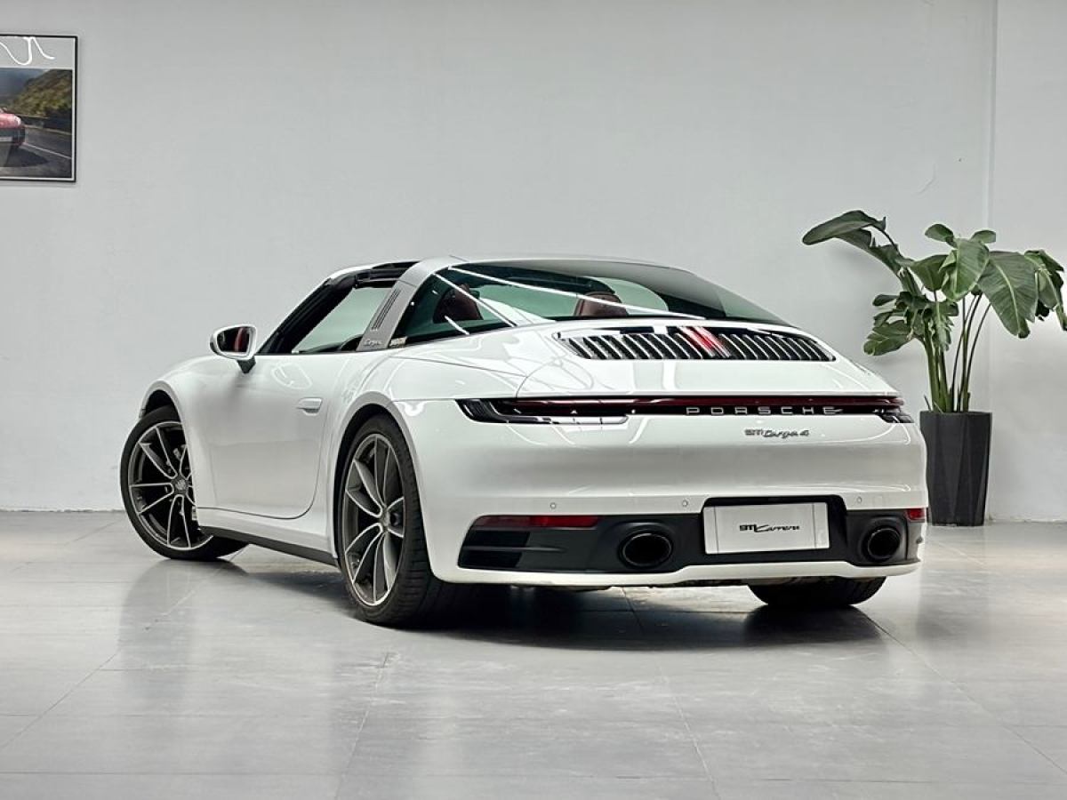 保時(shí)捷 911  2023款 Targa 4 3.0T圖片