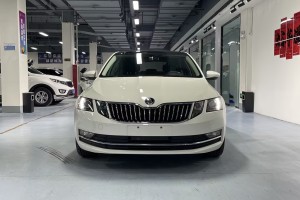 明銳 斯柯達 1.5L 自動豪華版