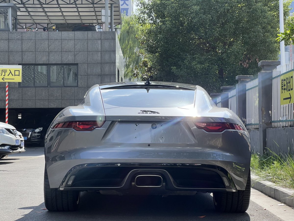 捷豹 F-TYPE  2024款 P300 75周年典藏硬頂版圖片