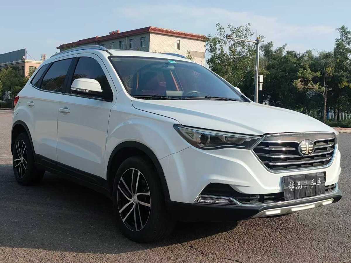 奔騰 X40  2017款 1.6L 自動(dòng)尊享型圖片
