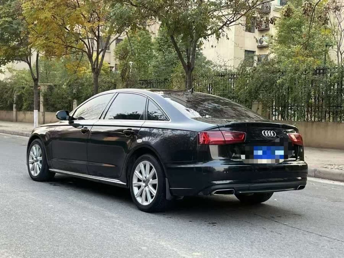 奧迪 奧迪A4L  2018款 30周年年型 30 TFSI 進(jìn)取型圖片