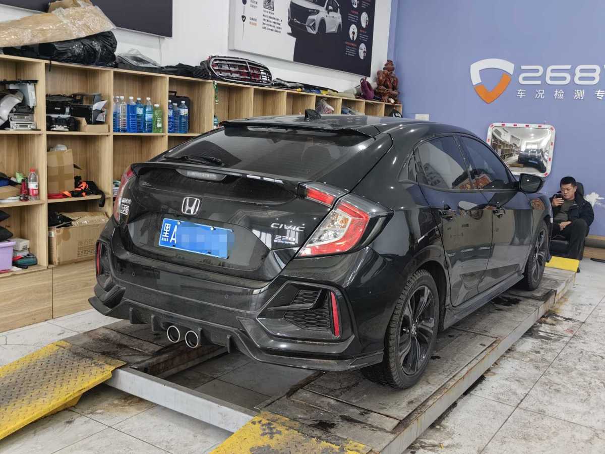 本田 思域  2021款 HATCHBACK 220TURBO CVT潮酷控圖片