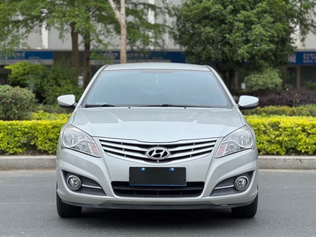 現(xiàn)代 悅動  2011款 1.6L 自動舒適型圖片