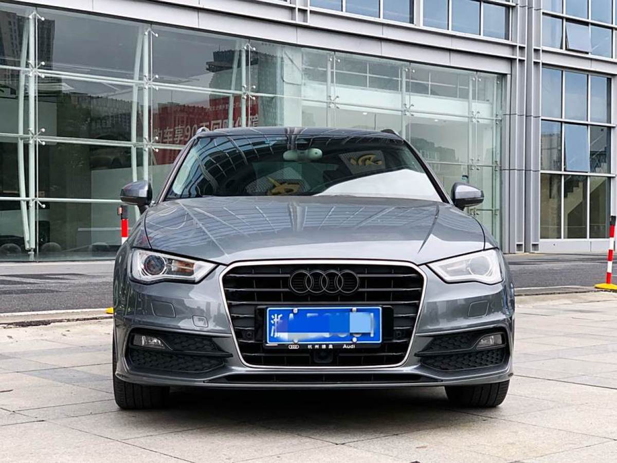 奧迪 奧迪A3  2014款 Sportback 40 TFSI S line 豪華型圖片