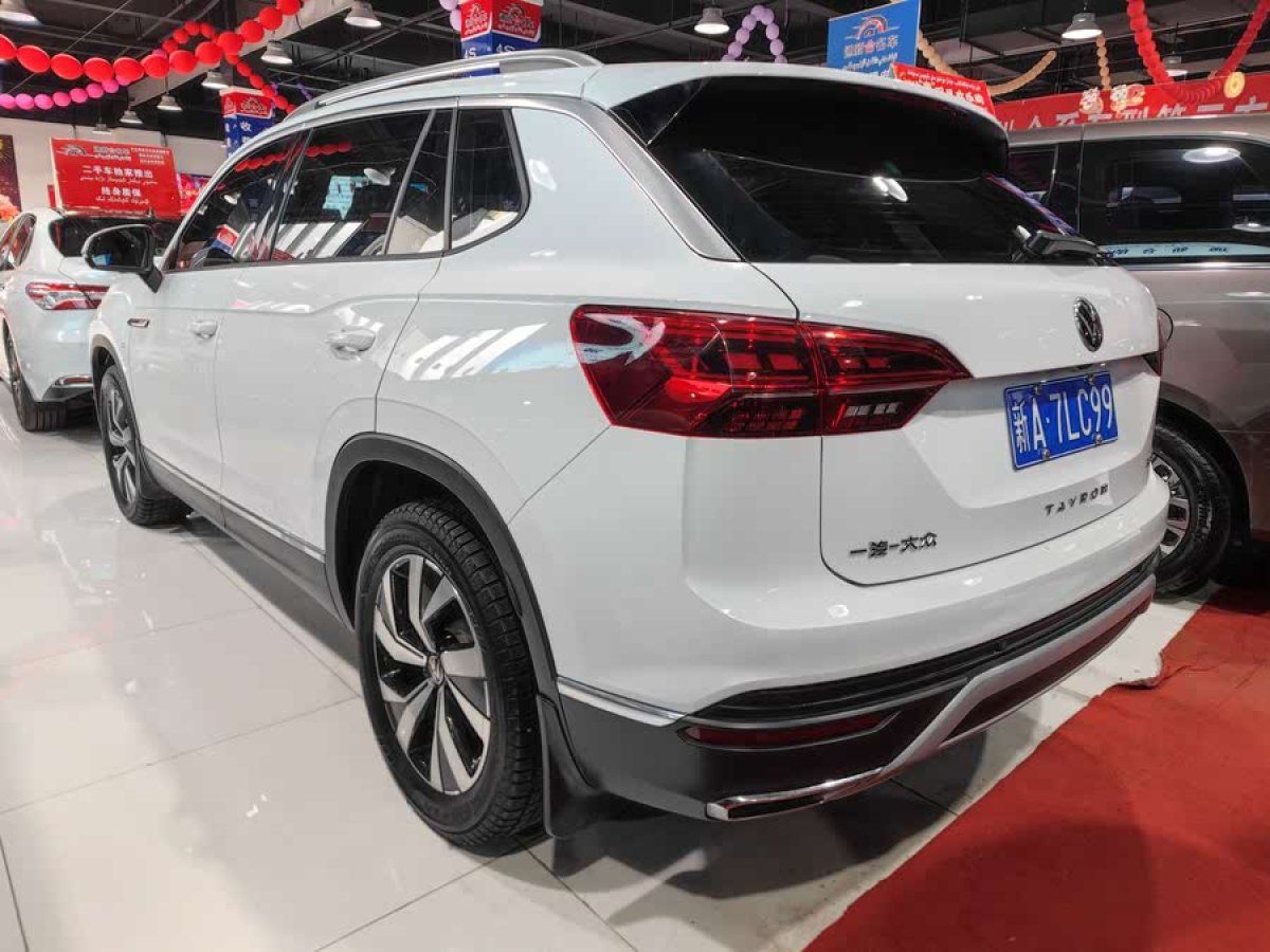 大眾 探岳  2022款 330TSI 兩驅(qū)豪華智聯(lián)版圖片