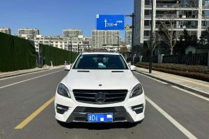 奔馳M級(jí) 奔馳 ML 320 4MATIC