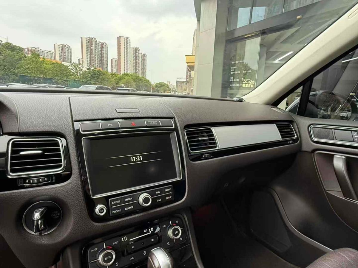 大眾 途銳  2017款 3.0TSI R-Line攀峰型圖片