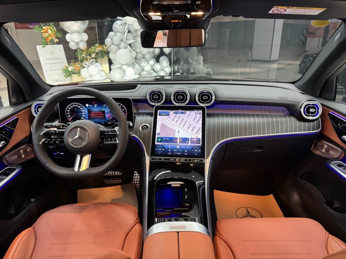 奔馳 奔馳GLC  2025款 改款 GLC 300 L 4MATIC 豪華型 7座圖片