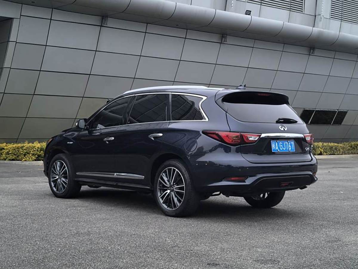 英菲尼迪 QX60  2020款 2.5 S/C Hybrid 兩驅(qū)卓越版 國VI圖片