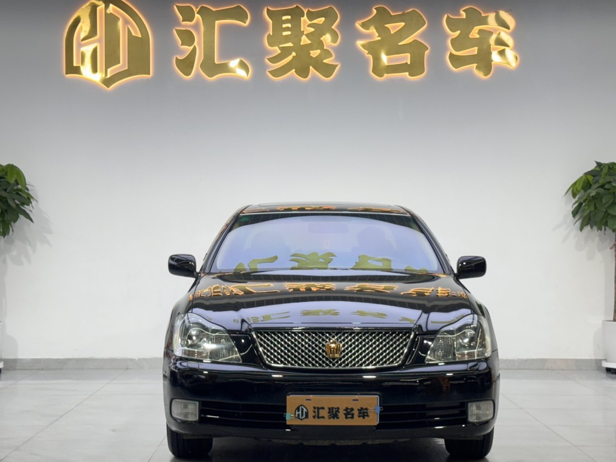 豐田 皇冠  2009款 2.5L Royal特別導(dǎo)航版圖片