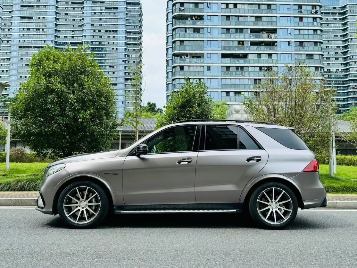 奔馳 奔馳GLE AMG  2015款 AMG GLE 63 4MATIC圖片