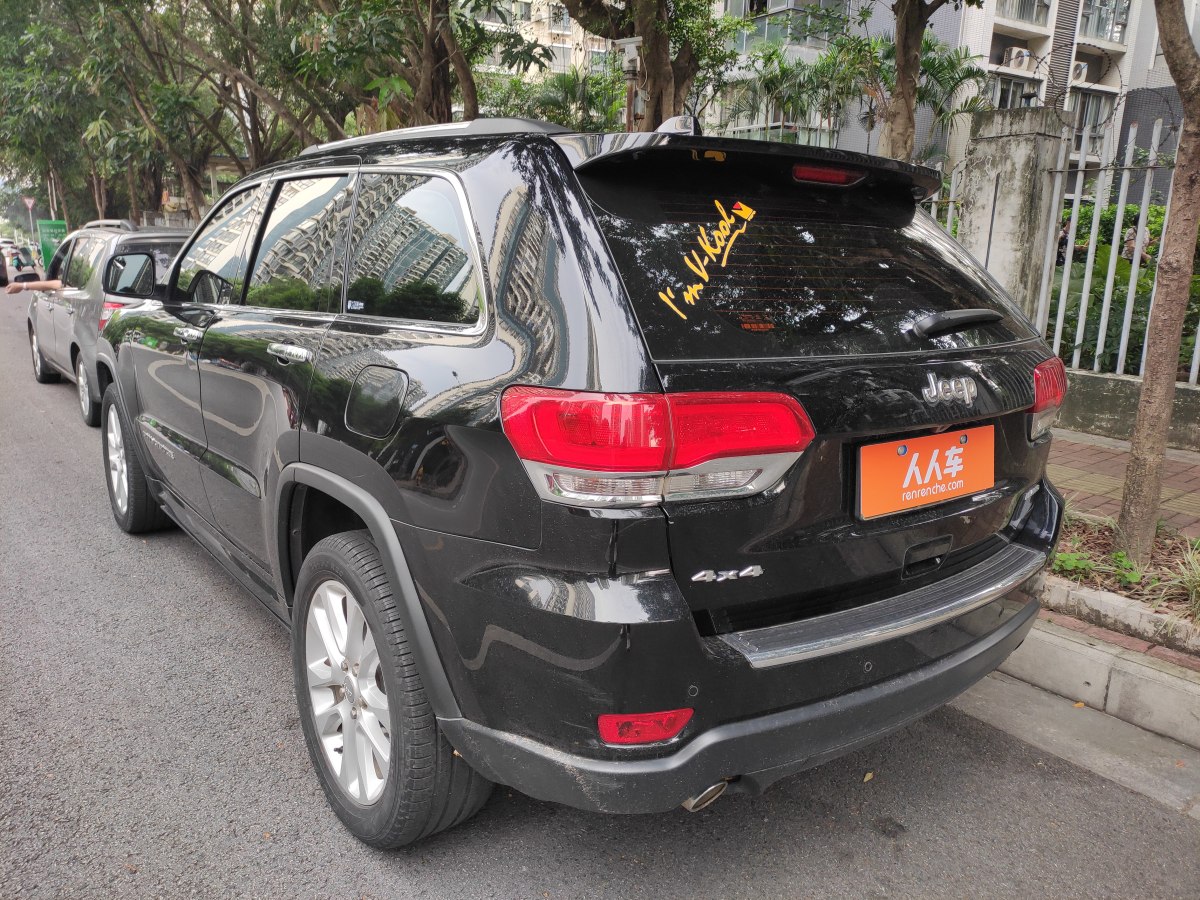 Jeep 大切諾基  2017款 3.6L 精英導(dǎo)航版圖片