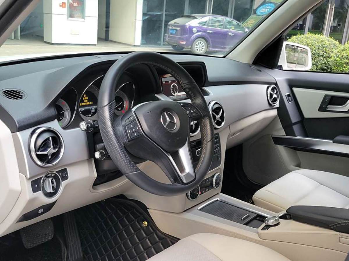 奔馳 奔馳GLK級  2013款 GLK 300 4MATIC 動感型圖片