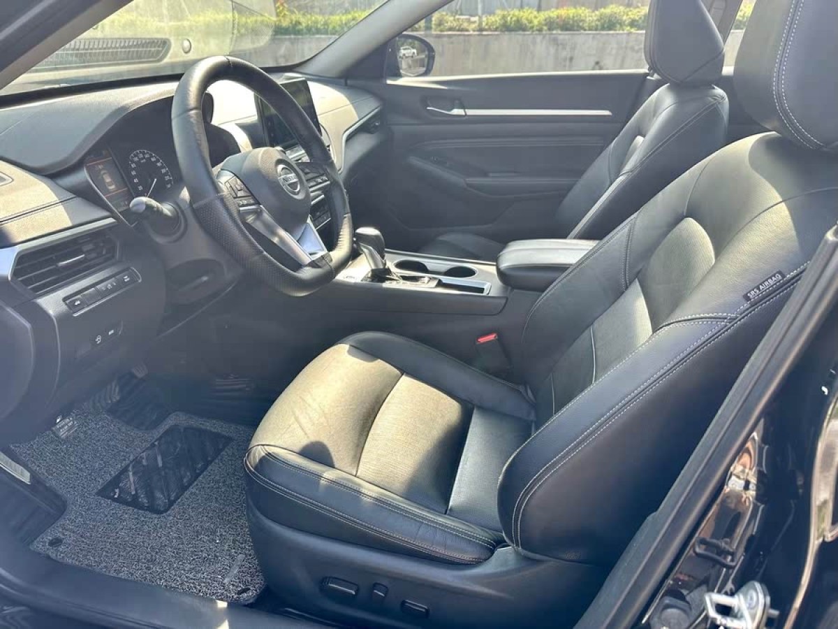 日產(chǎn) 天籟  2020款 改款 2.0L XL 舒適版圖片