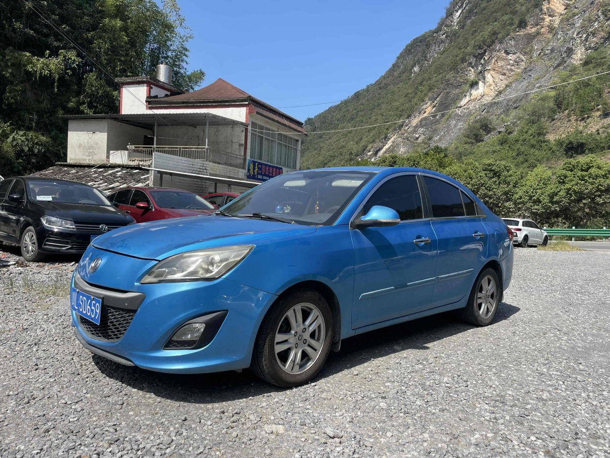 长安 悦翔V3  2012款 1.3L 手动标准型图片