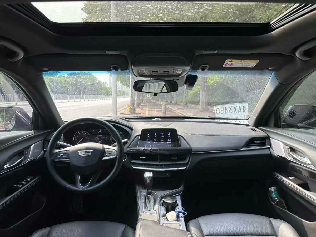凱迪拉克 CT4  2022款 28T 原神聯(lián)名限量版圖片