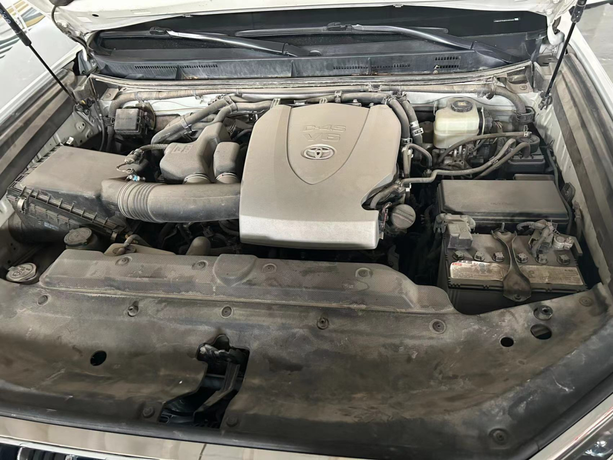丰田 普拉多 2019款 3.5L 自动 四驱 TX-L 尊享版图片
