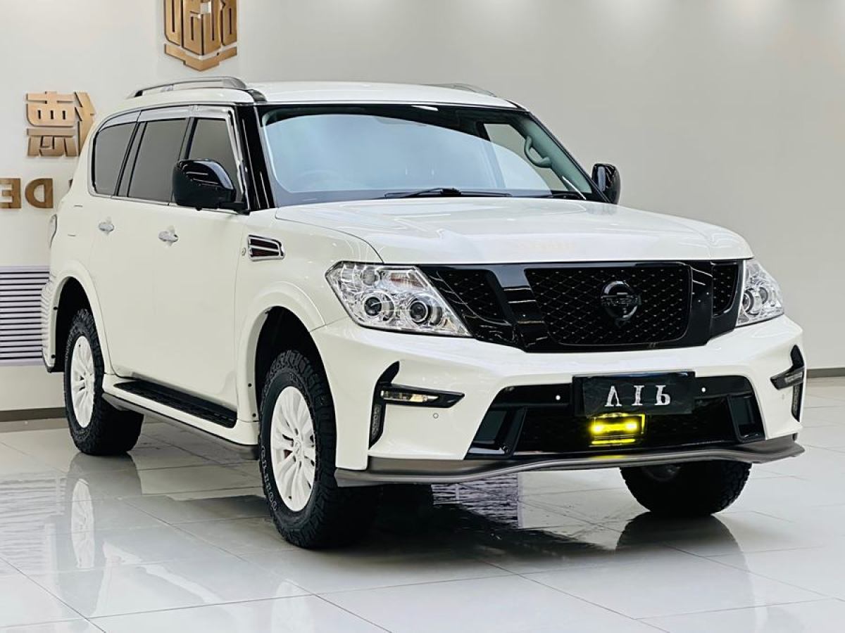 日產(chǎn) 途樂(lè)  2018款 4.0L 領(lǐng)英型圖片