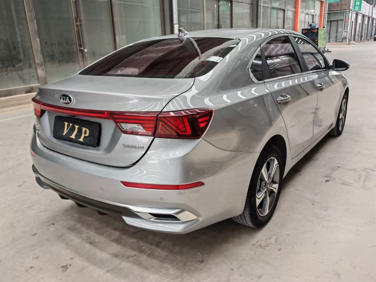起亞 K3  2019款  1.5L CVT智享互聯(lián)版圖片