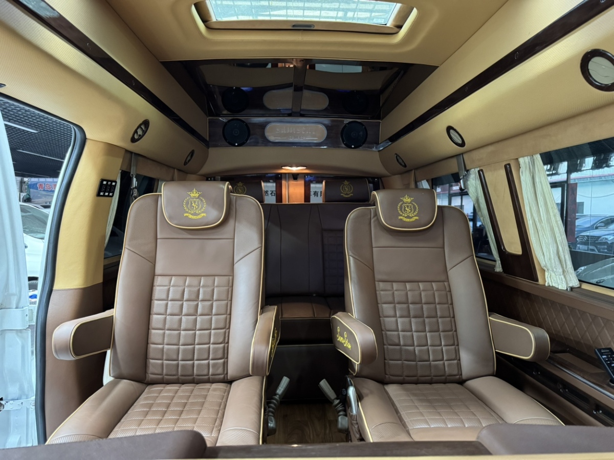 GMC SAVANA  2015款 5.3L G550S 四驅(qū)雅尊版圖片