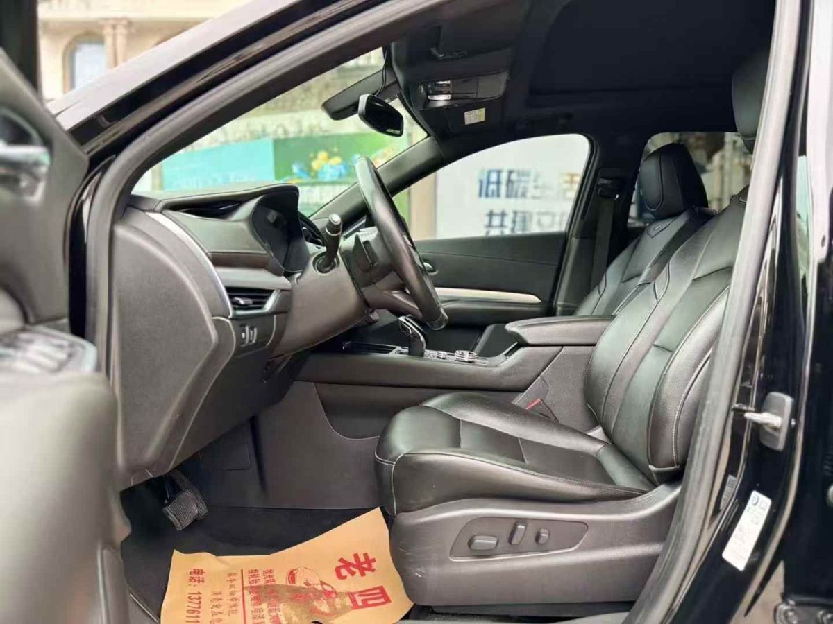 凱迪拉克 XT6  2021款 2.0T 七座兩驅豪華型圖片