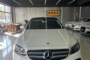 奔驰E级 奔驰 E 300 L 运动豪华型