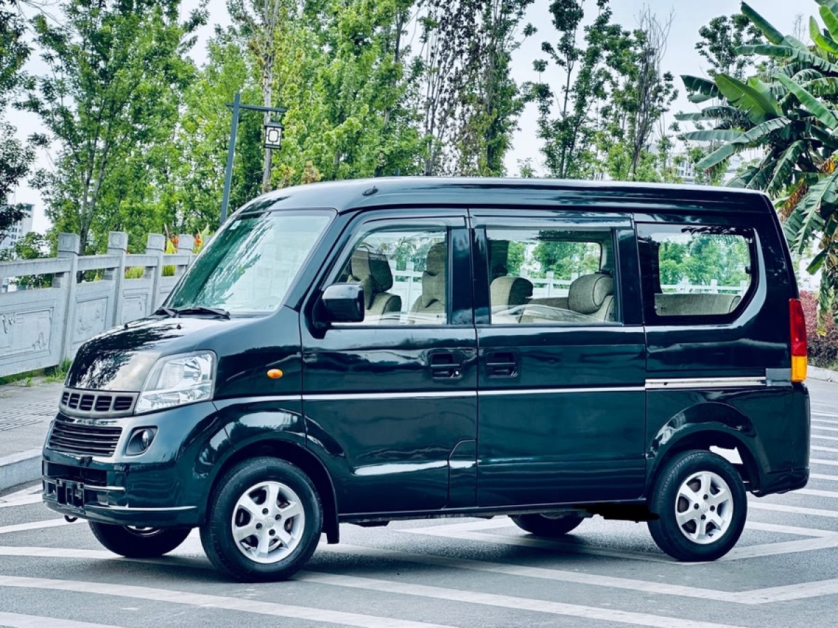 鈴木 浪迪  2009款 1.4L手動標(biāo)準(zhǔn)型 陽光版圖片