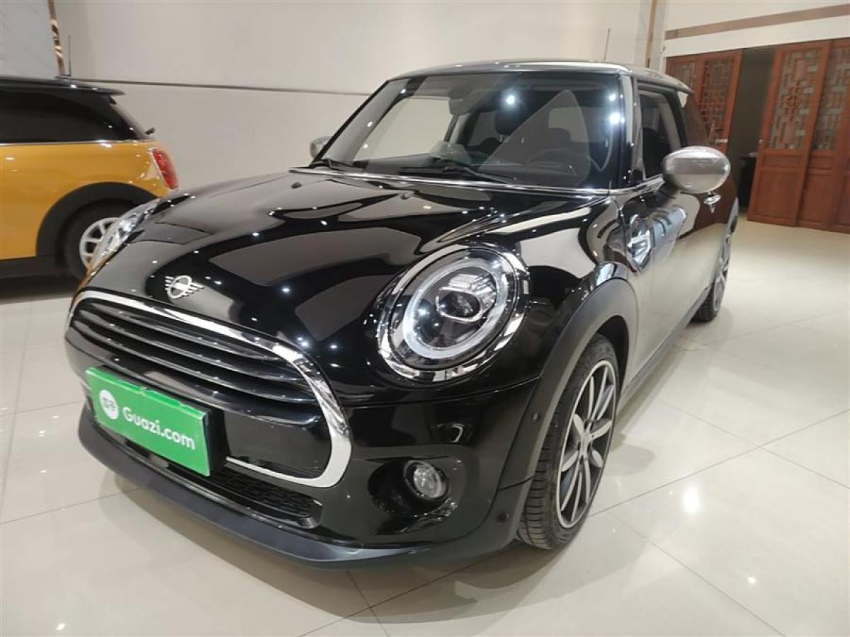 MINI MINI  2021款 1.5T COOPER 子夜黑特別版圖片