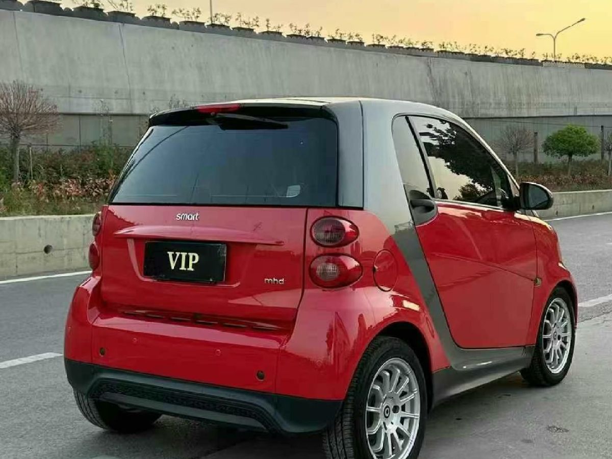 smart fortwo  2014款 1.0T 5檔序列 敞篷BoConcept特別版圖片