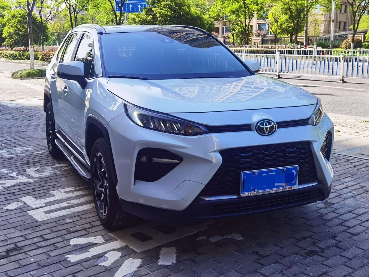 丰田 威兰达  2022款 2.0L CVT四驱科技版图片