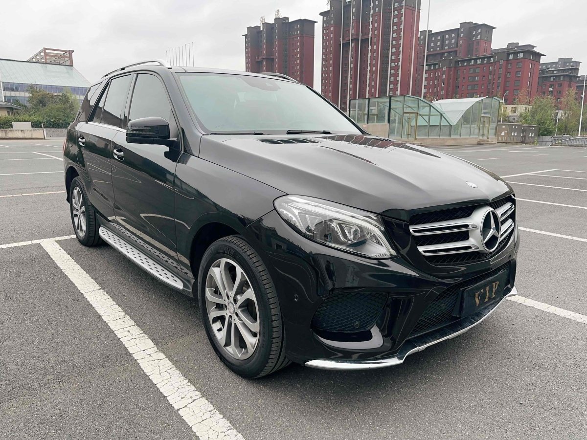 奔馳 奔馳GLE  2017款 GLE 320 4MATIC 動(dòng)感型圖片