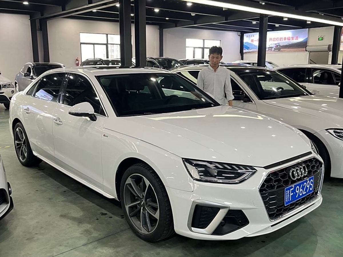 奧迪 奧迪A4L  2023款 40 TFSI 時(shí)尚致雅型圖片