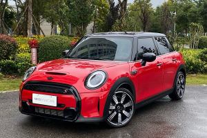 MINI MINI 2.0T COOPER S 赛车手