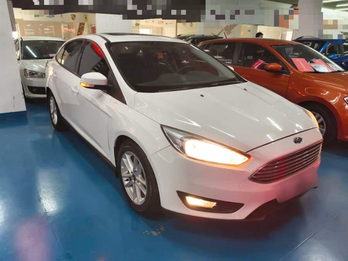 福特 ?？怂? 2018款 三廂經(jīng)典 EcoBoost 125 自動超能風(fēng)尚型智行版圖片