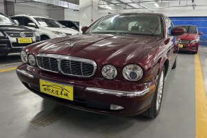 XJ 捷豹 XJ6L 3.0皇家加长版