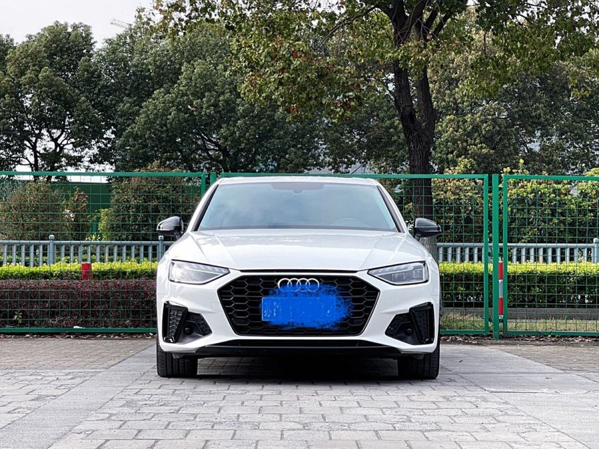 2022年10月奧迪 奧迪A4L  2022款 40 TFSI 豪華動(dòng)感型