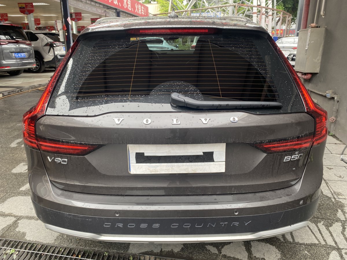 沃爾沃 V90  2024款 Cross Country B5 AWD 智尊版圖片