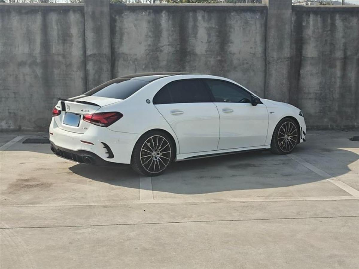 奔馳 奔馳A級(jí)AMG  2020款 AMG A 35 4MATIC圖片