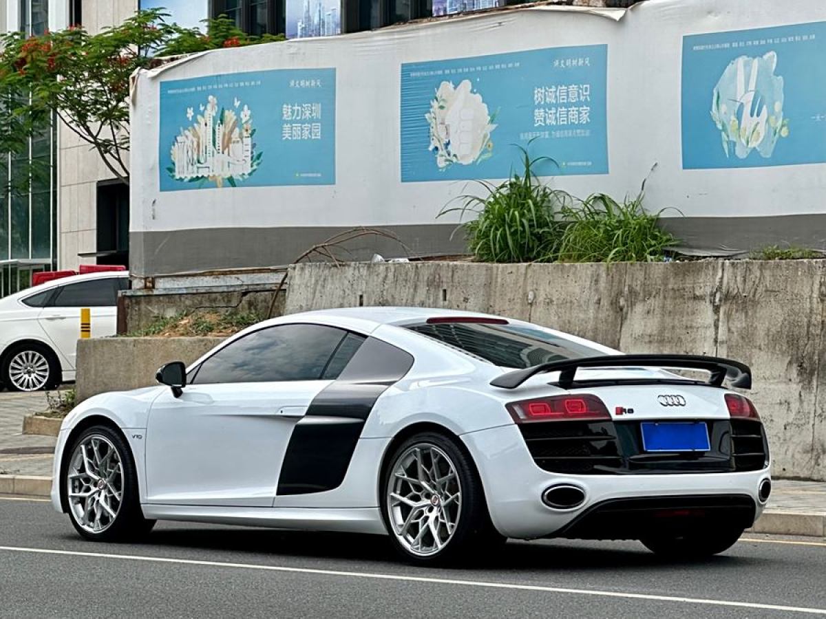 奧迪 奧迪R8  2012款 5.2 FSI quattro 限量版圖片