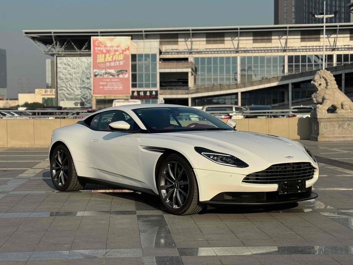 阿斯頓·馬丁 阿斯頓?馬丁DB11  2019款 4.0T V8 Coupe圖片