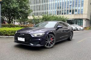 奥迪A7 奥迪 55 TFSI quattro 动感型