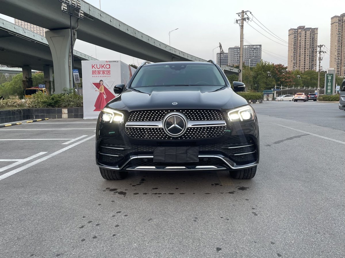 奔馳 奔馳GLE  2020款 改款 GLE 450 4MATIC 豪華型圖片