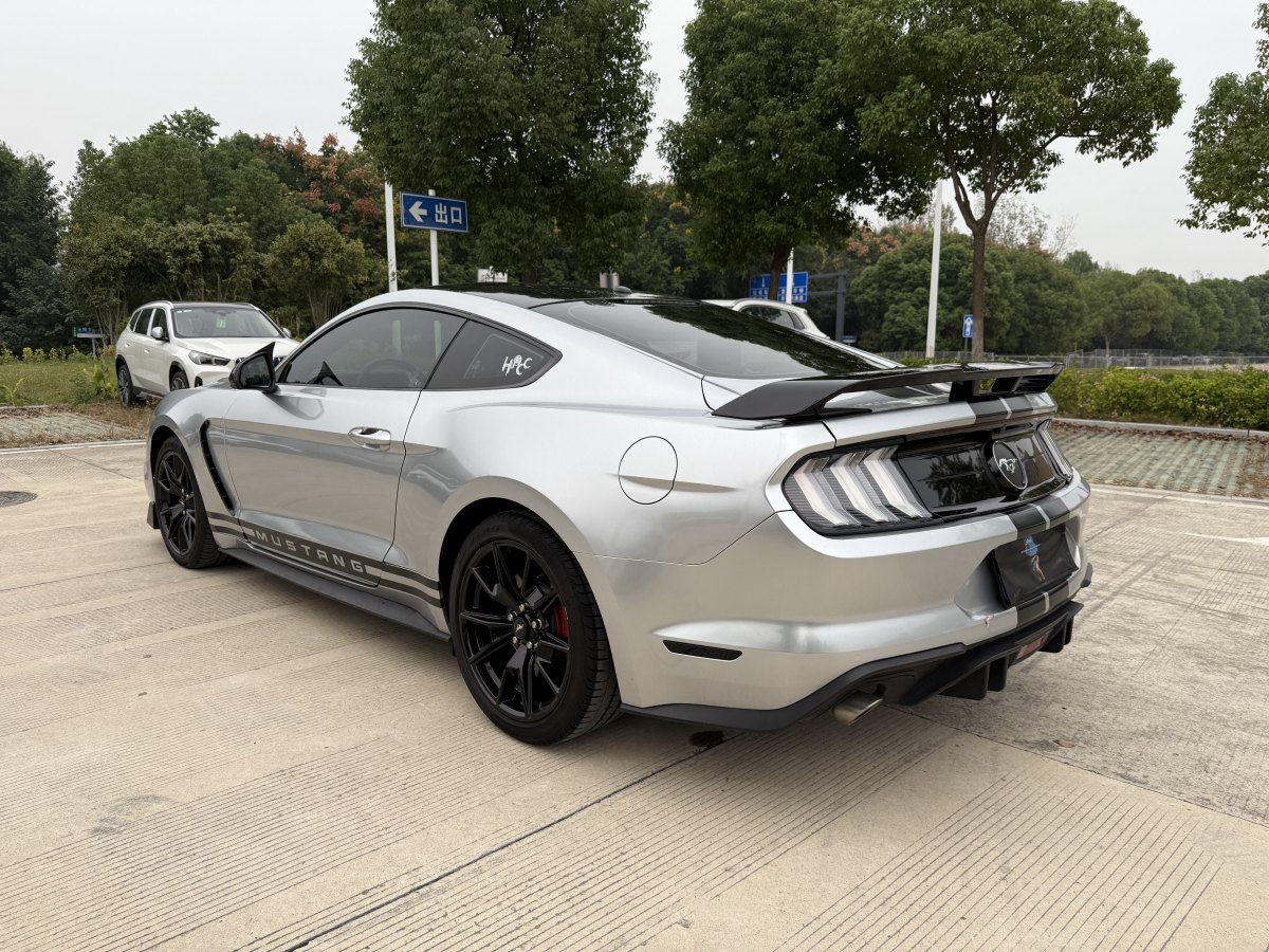 福特 Mustang  2020款 2.3L EcoBoost 黑曜魅影特別版圖片