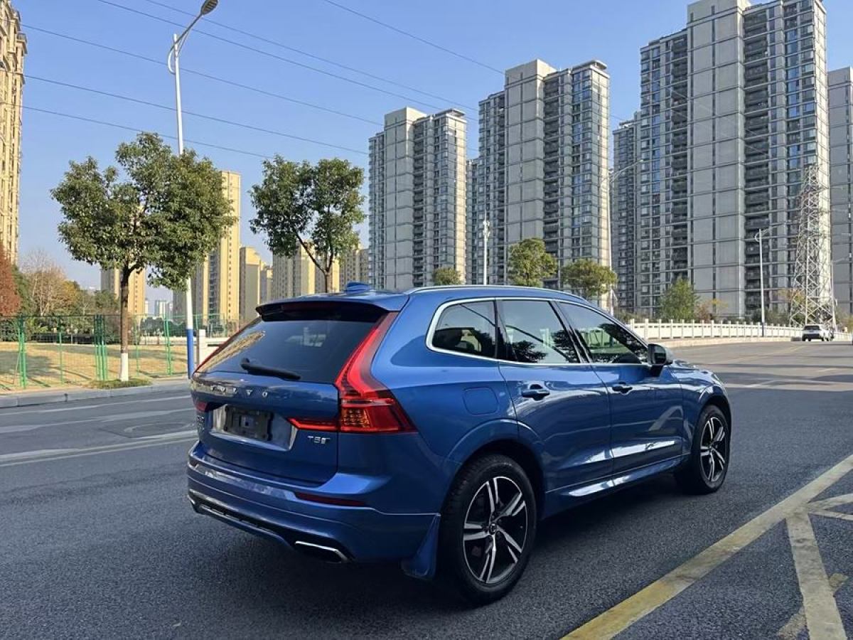 沃爾沃 XC60  2019款 T5 四驅(qū)智遠運動版 國VI圖片