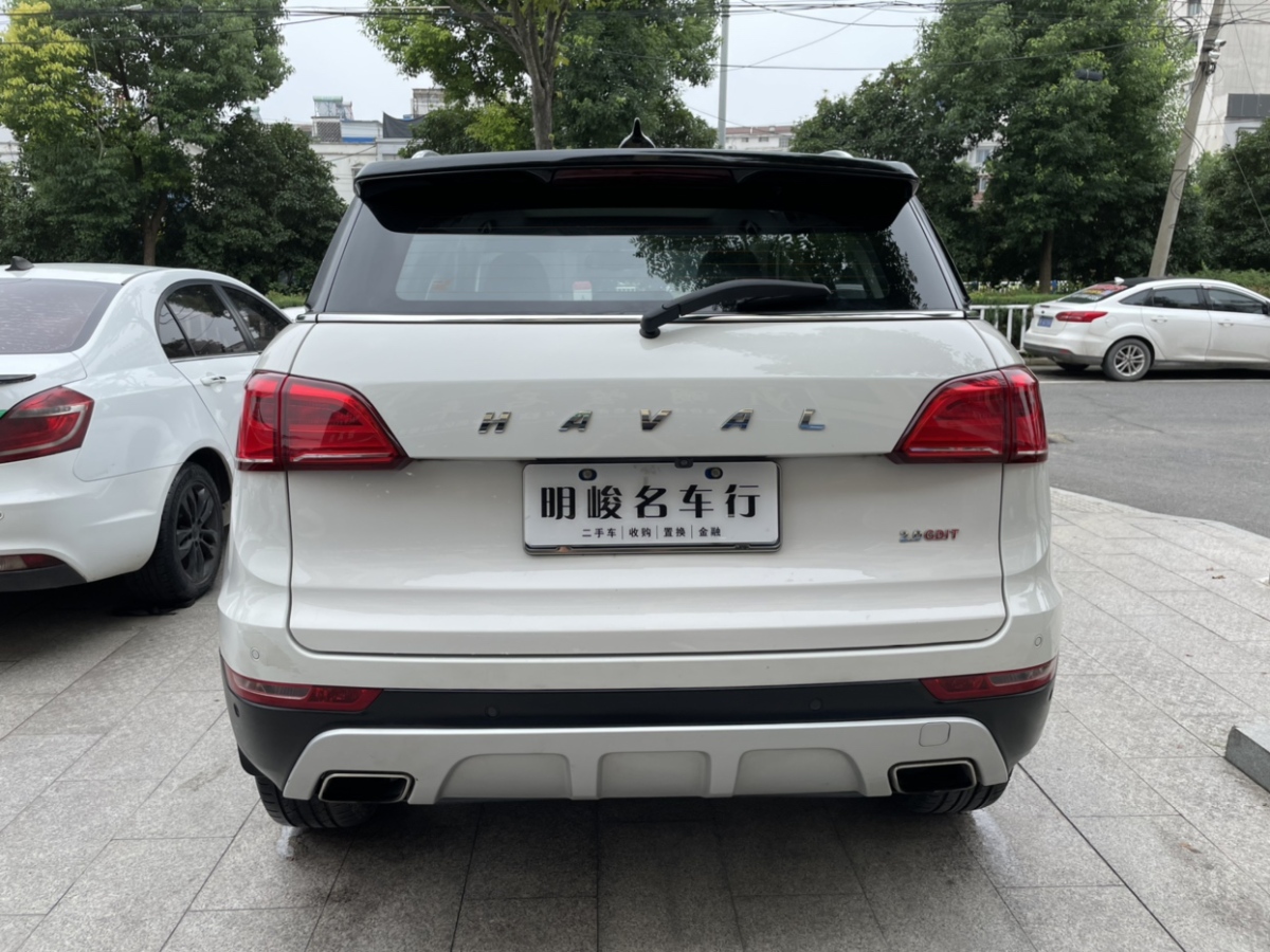 哈弗h6 coupe 2015款 蓝标 2.0t 自动两驱尊贵型图片