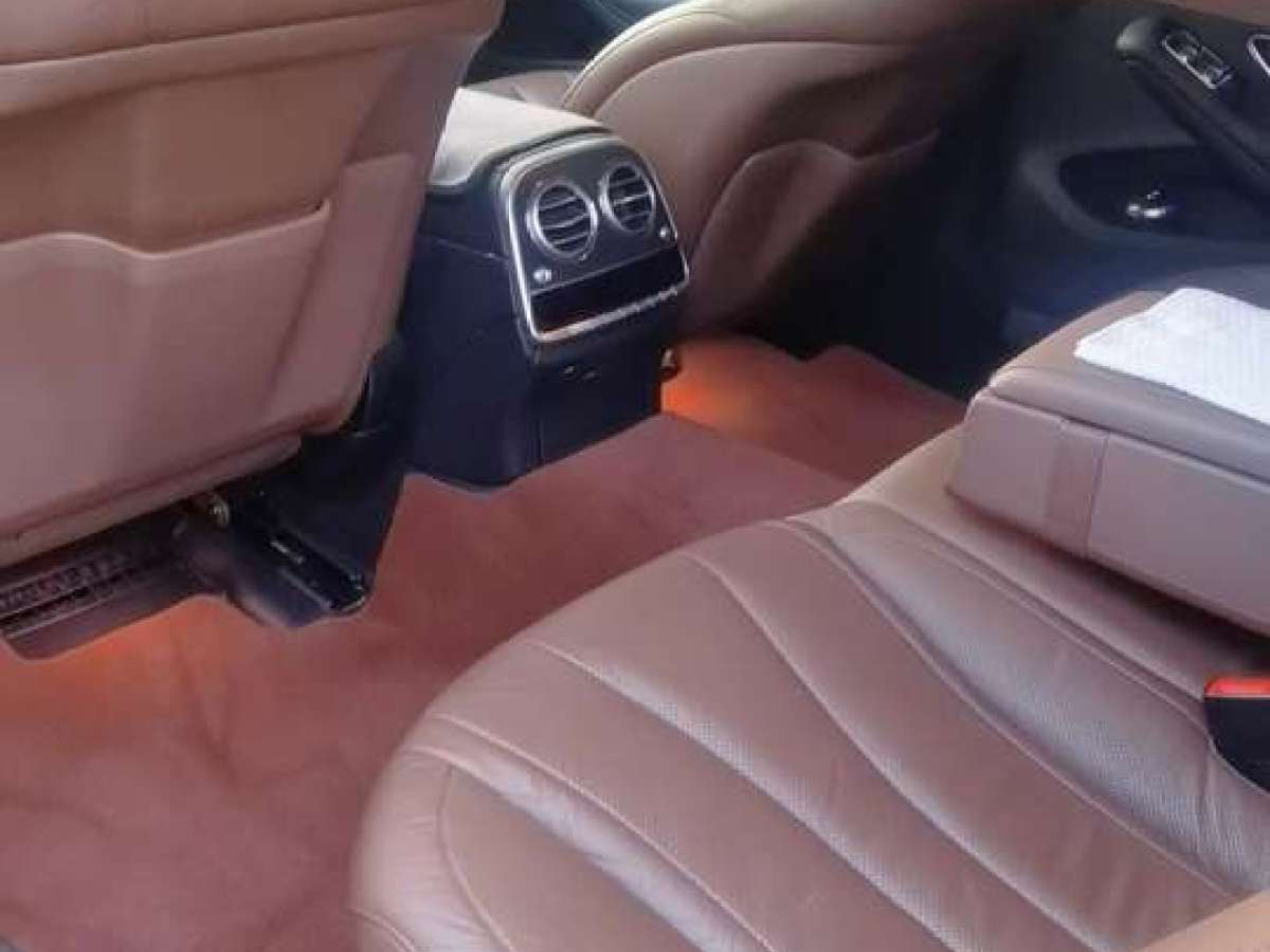 2017年2月奔驰 奔驰S级  2018款 S 320 L