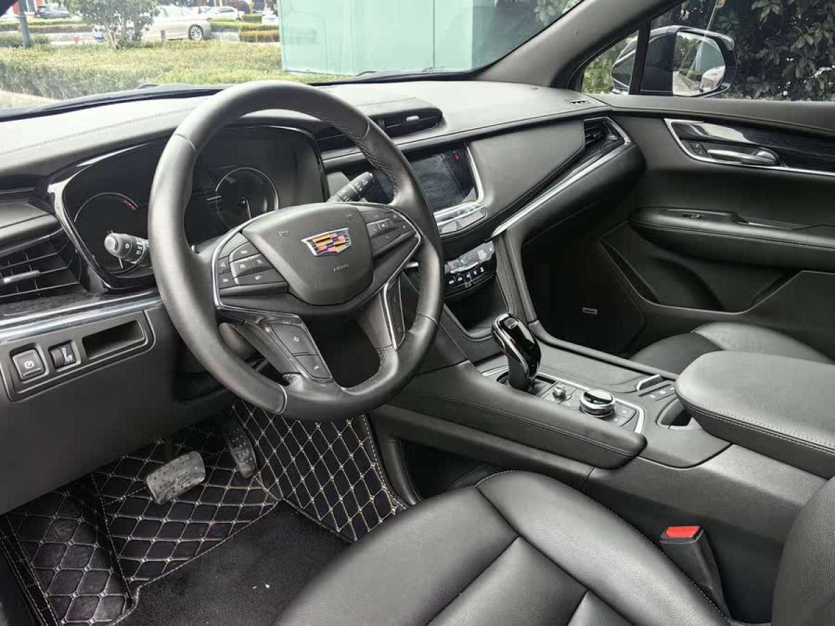 凱迪拉克 XT5  2022款 2.0T 兩驅(qū)豪華型圖片